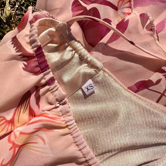 Hello Molly Love Put Me In A Fix Floral Ruffle Tie Front Mini Size XS fits Small - Picture 6 of 8